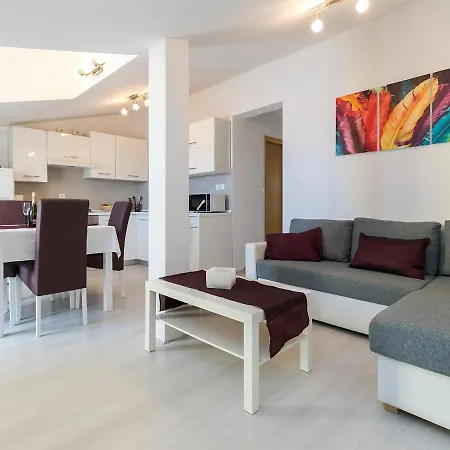 Apartment Olea *